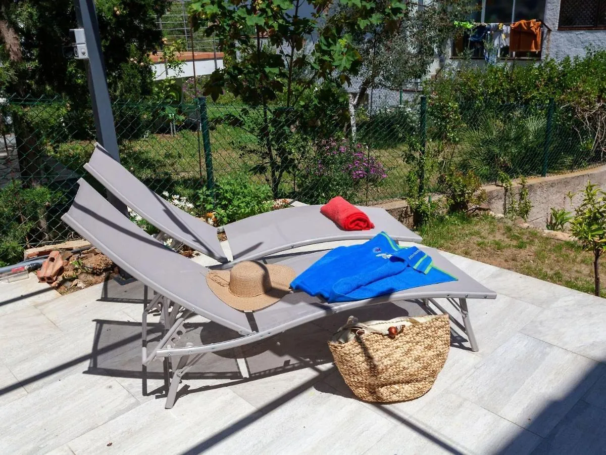 Apartment Geranis By Interhome Llança Španělsko